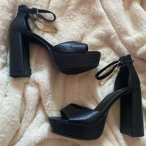 Elegant Black Platform Heels